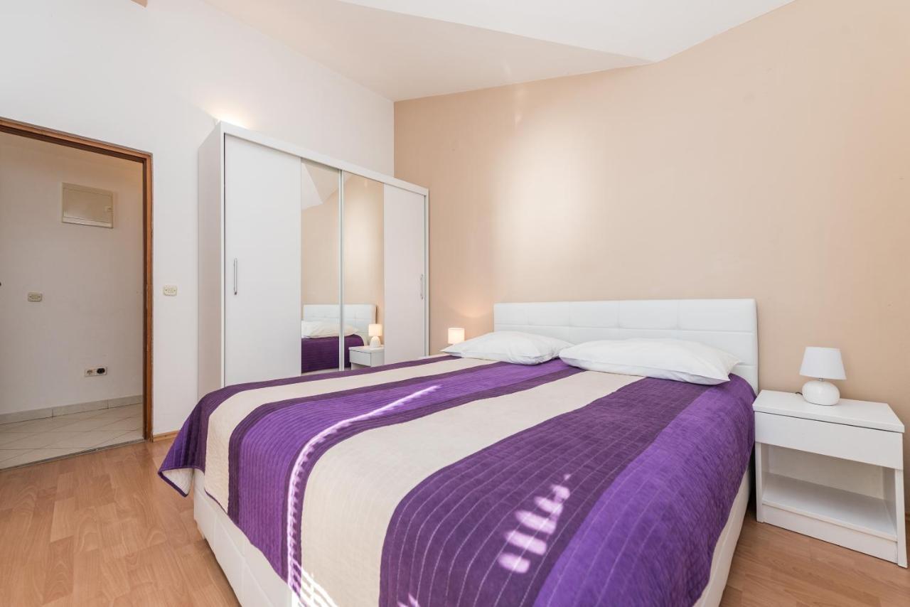 Apartments Danijela 1 Sukošan Eksteriør bilde