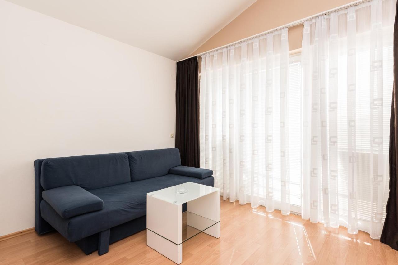 Apartments Danijela 1 Sukošan Eksteriør bilde